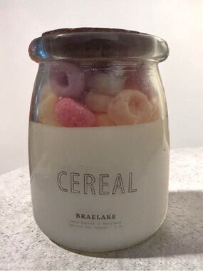 BraeLake Cereal Scented Soy Candle - Cream with Pastel Accents